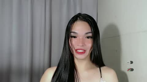 Snapshot of lanawyatt_ chatting on 12.24.24 lanawyatt_ online show from 12.24.24