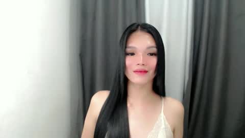 Snapshot of lanawyatt_ chatting on 09.18.25 lanawyatt_ online show from 09.18.25