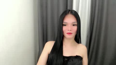 Snapshot of lanawyatt_ chatting on 09.25.25 lanawyatt_ online show from 09.25.25