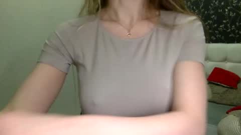 Snapshot of langoria chatting on 02.22.25 langoria online show from 02.22.25