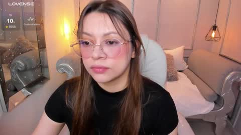 Lanna online show from 09.11.25