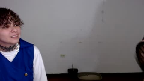 Snapshot of lannie_gonzales chatting on 12.19.24 LANNIE   online show from 12.19.24