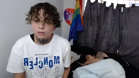 Snapshot of lannie_gonzales chatting on 01.05.25 LANNIE   online show from 01.05.25