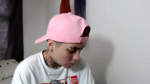 Snapshot of lannie_gonzales chatting on 02.11.25 LANNIE   online show from 02.11.25