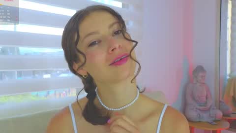 Lara  online show from 03.03.25