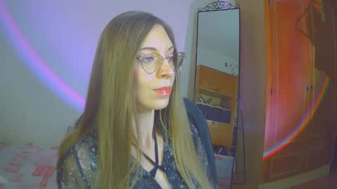 Snapshot of larawintersxxx chatting on 09.23.25 larawintersxxx online show from 09.23.25