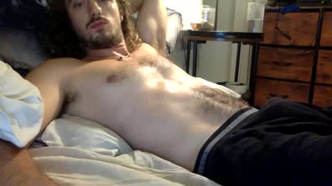 Snapshot of larrylegend24 chatting on 09.29.25 larrylegend24 online show from 09.29.25