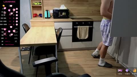 Snapshot of larstar01 chatting on 02.04.25 Lars online show from 02.04.25