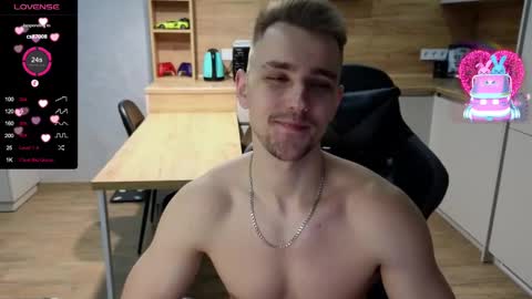 Snapshot of larstar01 chatting on 02.09.25 Lars online show from 02.09.25