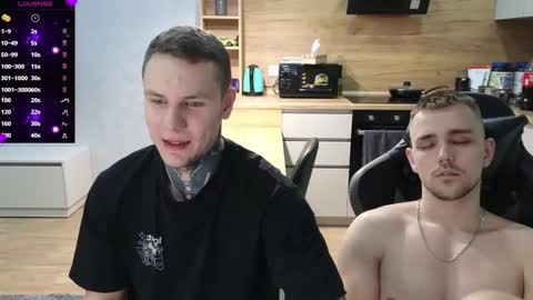 Snapshot of larstar01 chatting on 03.04.25 Lars online show from 03.04.25