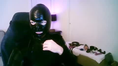latexminheadroom online show from 03.08.25