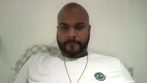 Snapshot of latin_chubby chatting on 10.19.25 latin_chubby online show from 10.19.25