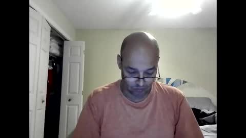 Snapshot of latinoinfla chatting on 12.01.24 latinoinfla online show from 12.01.24