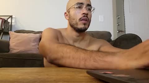 Snapshot of latinomixedbbc chatting on 03.02.25 latinomixedbbc online show from 03.02.25