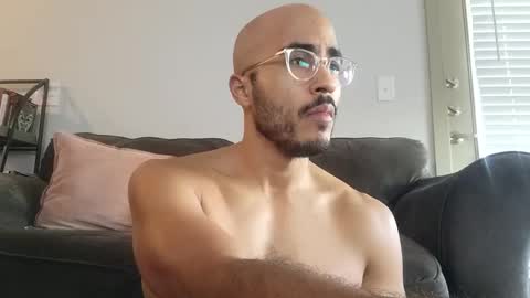 Snapshot of latinomixedbbc chatting on 03.08.25 latinomixedbbc online show from 03.08.25