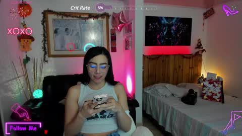 laujgray online show from 02.13.25