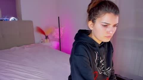 Laura online show from 01.19.25