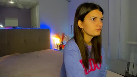 Laura online show from 10.20.25