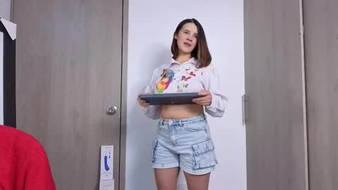 Laura online show from 11.16.25