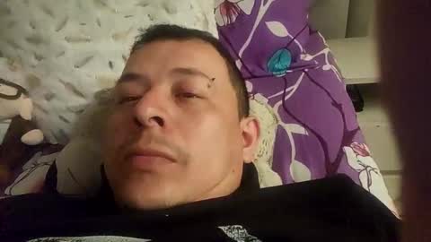 Snapshot of lauren_damian chatting on 11.02.25 Lauren damian online show from 11.02.25