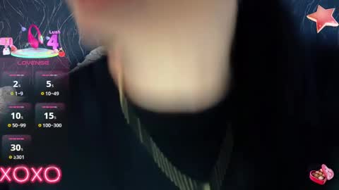 Snapshot of laurenjenssen chatting on 02.25.25 Laura online show from 02.25.25