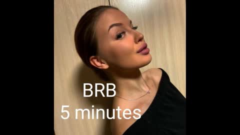 Snapshot of laurennhill chatting on 09.14.25 laurennhill online show from 09.14.25