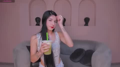 Lau  online show from 09.24.25