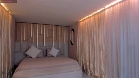 Lau  online show from 11.19.25