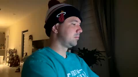 Snapshot of law_cambio chatting on 12.27.24 law_cambio online show from 12.27.24