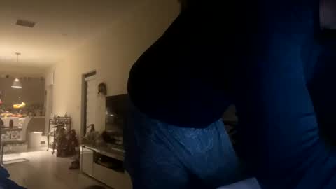 Snapshot of law_cambio chatting on 12.28.24 law_cambio online show from 12.28.24