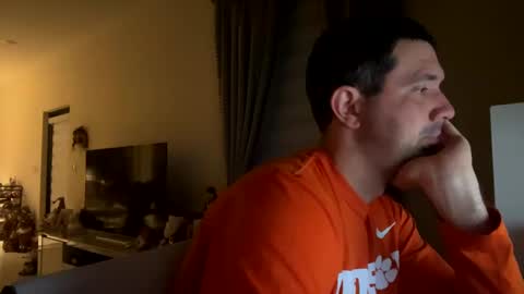 Snapshot of law_cambio chatting on 01.02.25 law_cambio online show from 01.02.25