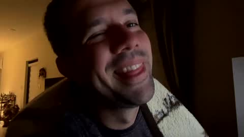 Snapshot of law_cambio chatting on 01.05.25 law_cambio online show from 01.05.25