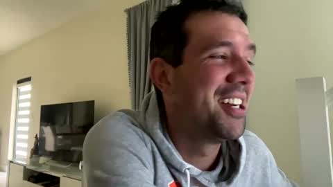 Snapshot of law_cambio chatting on 02.21.25 law_cambio online show from 02.21.25