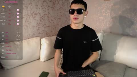 Snapshot of lawford_mike chatting on 12.30.24 Mike online show from 12.30.24