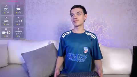 Snapshot of lawford_mike chatting on 09.13.25 Mike online show from 09.13.25