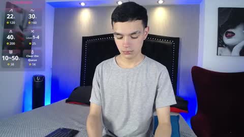 Snapshot of lawford_mike chatting on 09.20.25 Mike online show from 09.20.25