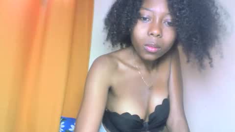 layannek online show from 09.22.25