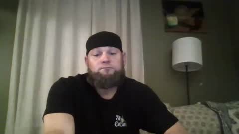 Snapshot of layinlow42 chatting on 11.02.25 layinlow42 online show from 11.02.25