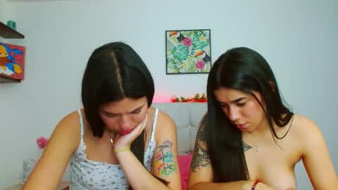 Lia and Rachel online show from 12.24.24