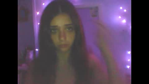 Snapshot of laylakutiex chatting on 09.15.25 Layla online show from 09.15.25