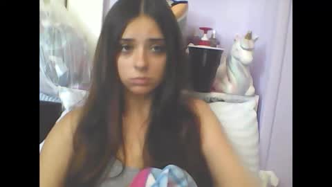 Snapshot of laylakutiex chatting on 09.28.25 Layla online show from 09.28.25