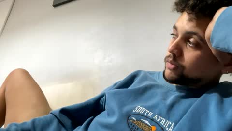 Snapshot of ldntom chatting on 02.10.25 Atomictomato96 online show from 02.10.25