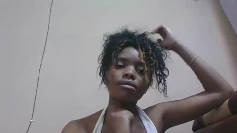 lea96546 online show from 11.24.25