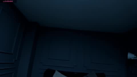 Snapshot of leahnovac chatting on 10.07.25 leahnovac online show from 10.07.25