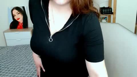 Leila online show from 10.28.25