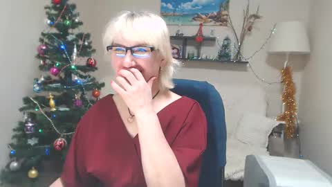 Leila Kinky online show from 01.14.25