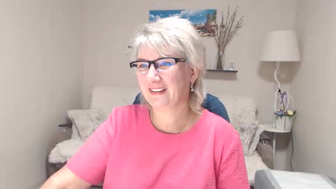 Leila Kinky online show from 09.29.25