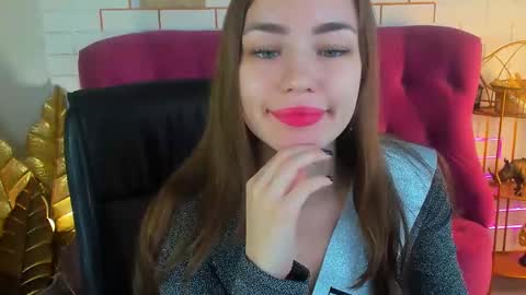 Leila Rai online show from 01.30.25