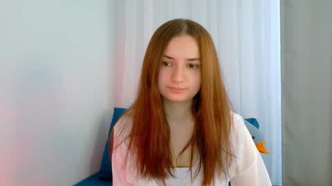 Snapshot of lelia_vibe chatting on 10.14.25 Lelia online show from 10.14.25