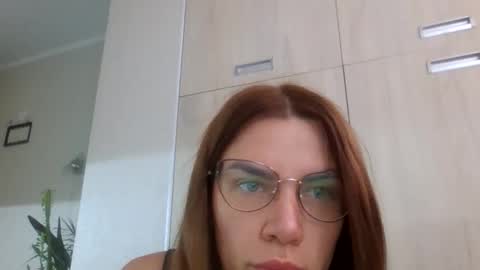 lena6122000 online show from 10.01.25